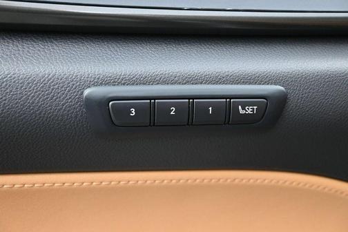 Atomic Silver 2022 Lexus NX 350 Premium