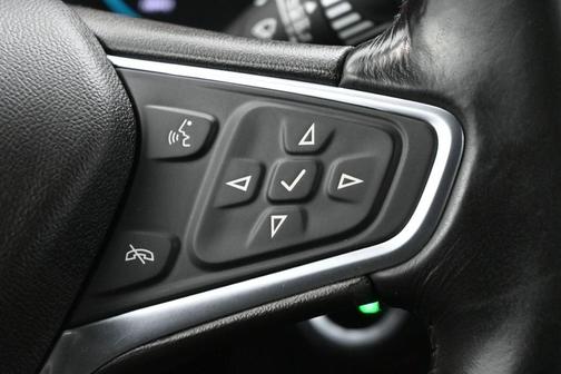 Sandy Ridge Metallic 2018 Chevrolet Equinox LT