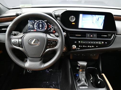 2024 Lexus ES 350 Base