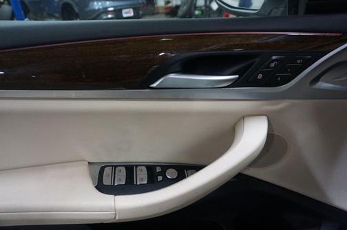 Alpine White 2024 BMW X3 sDrive30i