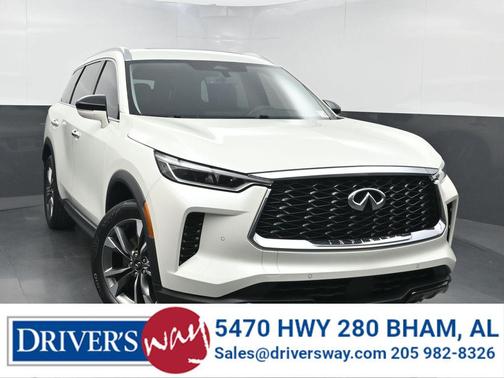 Majestic White 2023 INFINITI QX60 Luxe
