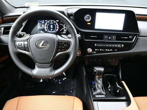 2024 Lexus ES 350 Base
