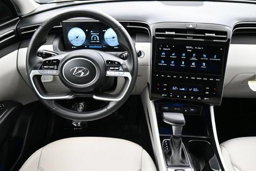 White Pearl 2024 Hyundai TUCSON SEL