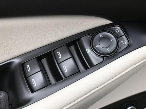 2023 Buick Enclave Essence FWD