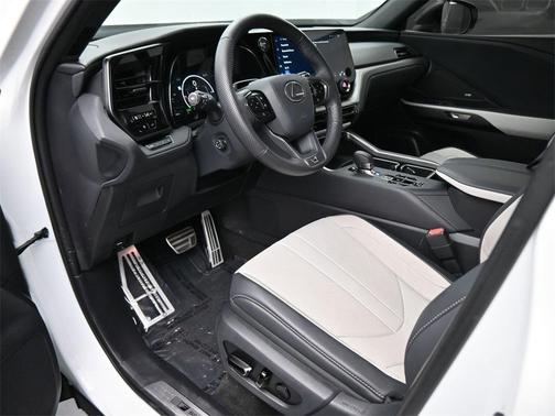 2025 Lexus TX 500h F SPORT Luxury