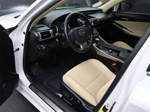 2016 Lexus IS 350 Base