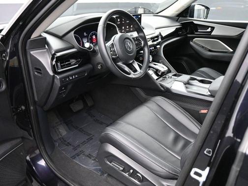 Majestic Black Pearl 2023 Acura MDX Technology