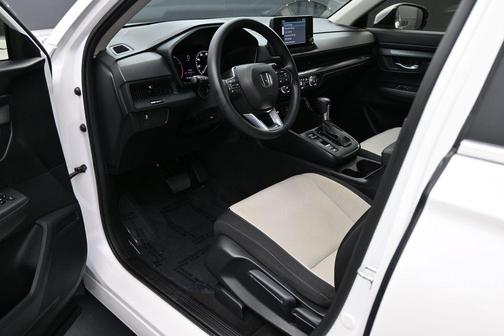 Platinum White Pearl 2025 Honda CR-V LX