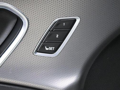 Platinum White Pearl 2024 Acura RDX Base