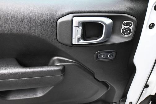 Bright White Clearcoat 2023 Jeep Gladiator Mojave 4x4