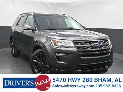 Magnetic Metallic 2018 Ford Explorer XLT