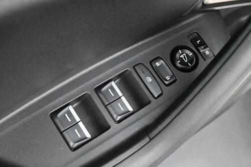 Platinum White Pearl 2021 Acura TLX Technology