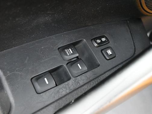 2012 Hyundai Veloster Base