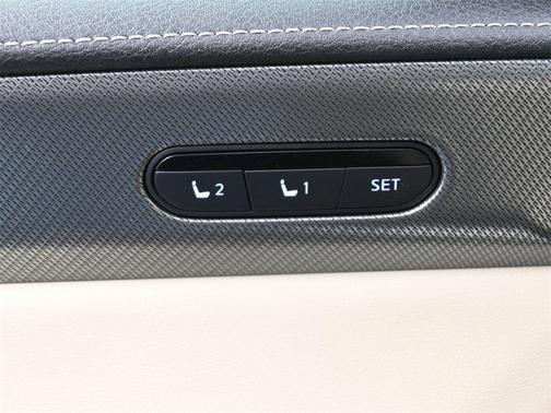 2022 INFINITI QX60 Luxe