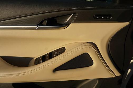 2022 INFINITI QX60 Luxe