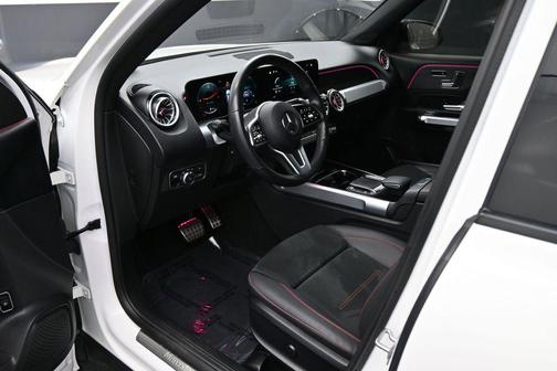 Polar White 2023 Mercedes-Benz GLB 250 Base