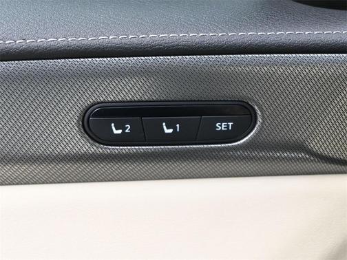 2022 INFINITI QX60 Luxe