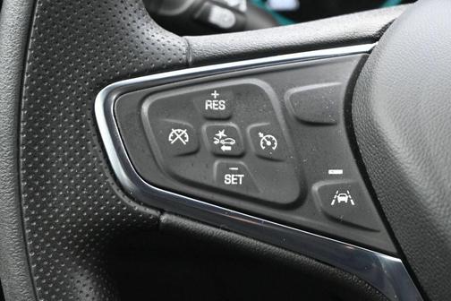 Sterling Gray Metallic 2023 Chevrolet Malibu FWD 1LT