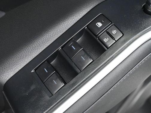 Wind Chill Pearl 2023 Toyota Highlander LE