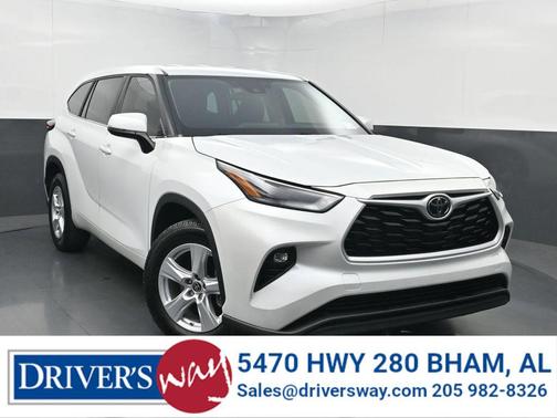 Wind Chill Pearl 2023 Toyota Highlander LE