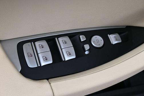 Alpine White 2024 BMW X3 sDrive30i