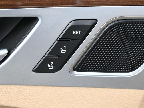 2018 Genesis G80 3.8