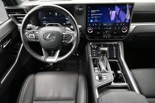 Atomic Silver/Black 2024 Lexus GX 550 Overtrail+