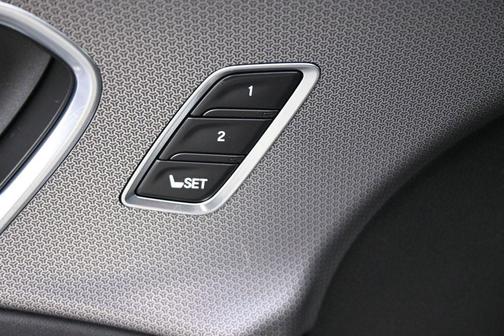 Liquid Carbon Metallic 2022 Acura RDX A-Spec Advance Package