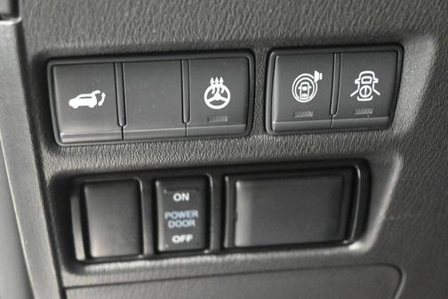 Pearl White Tricoat 2020 Nissan Armada Platinum 2WD