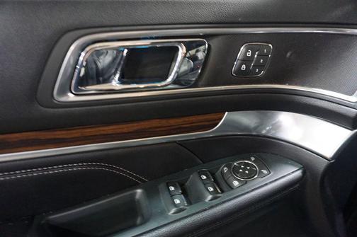 Magnetic 2018 Ford Explorer Limited