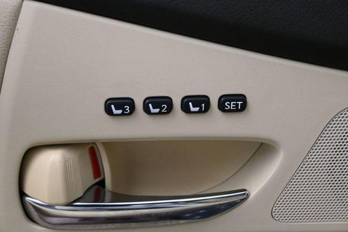 Starfire Pearl 2013 Lexus RX 350 Base