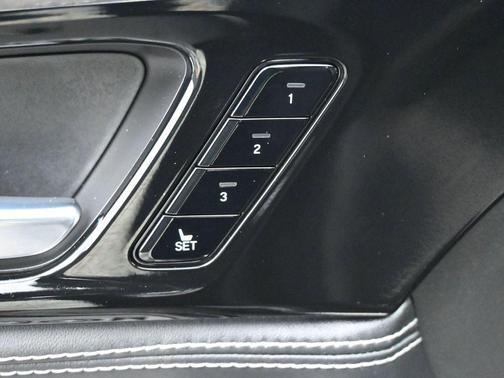 Majestic Black Pearl 2023 Acura MDX Advance Package