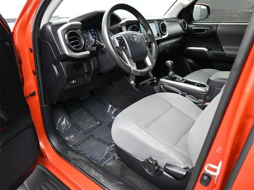 2017 Toyota Tacoma SR5