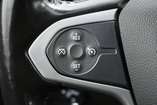 Summit White 2020 Chevrolet Colorado LT