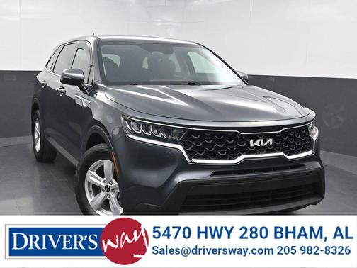 Gravity Grey 2022 Kia Sorento LX