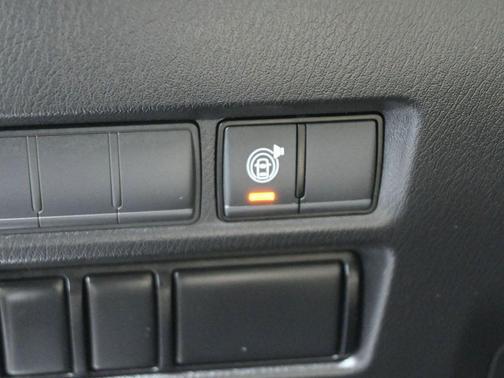 Aspen White Tricoat 2023 Nissan Armada SV 2WD