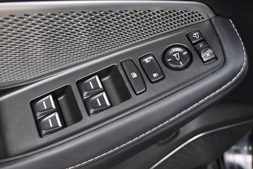 Majestic Black Pearl 2022 Acura MDX Technology Package