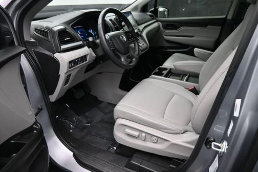 Lunar Silver Metallic 2023 Honda Odyssey EX-L