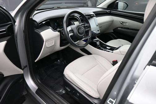 Shimmering Silver 2022 Hyundai TUCSON SEL
