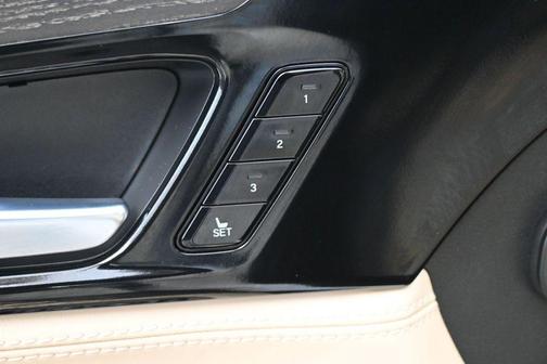 Platinum White Pearl 2023 Acura MDX Advance Package