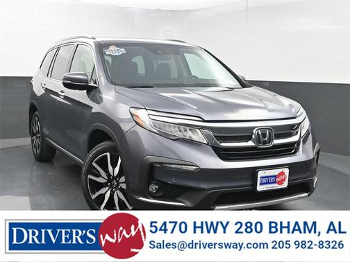 2022 Honda Pilot Touring 8-Passenger