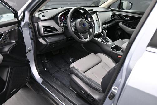 Ice Silver Metallic 2025 Subaru Outback Limited