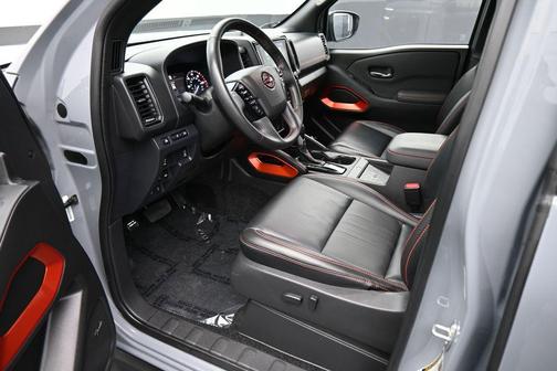 Boulder Gray Pearl 2023 Nissan Frontier PRO-4X