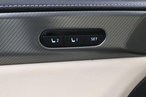 Majestic White 2023 INFINITI QX60 Luxe