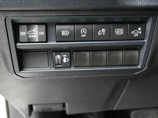 Ice Cap 2025 Toyota Tundra SR5