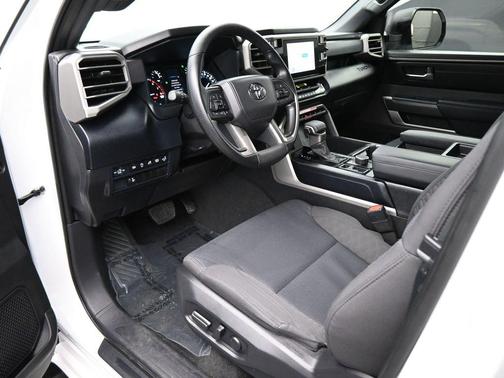 Ice Cap 2025 Toyota Tundra SR5