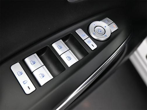 2024 Genesis GV70 2.5T AWD