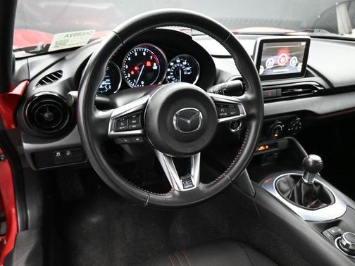 2016 Mazda MX-5 Miata Club