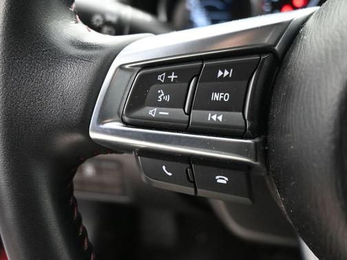 2016 Mazda MX-5 Miata Club