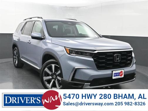 2025 Honda Pilot Touring 8-Passenger